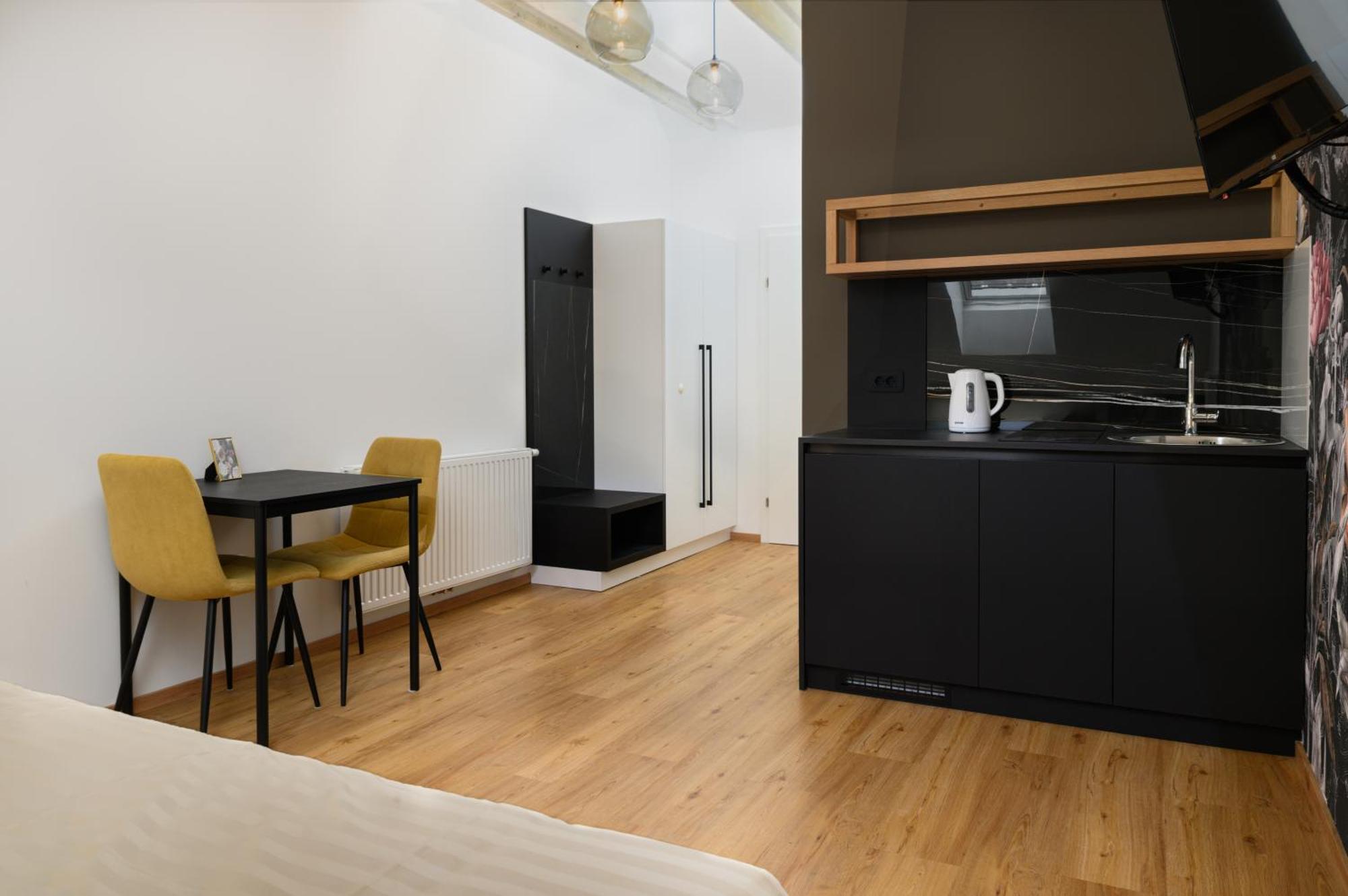 Lilija Apartments Trzin Екстериор снимка