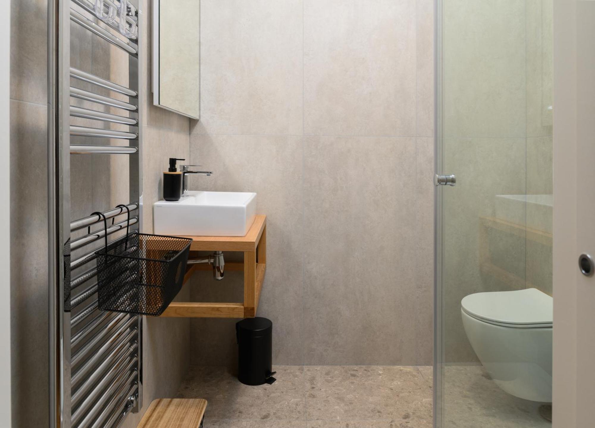 Lilija Apartments Trzin Екстериор снимка